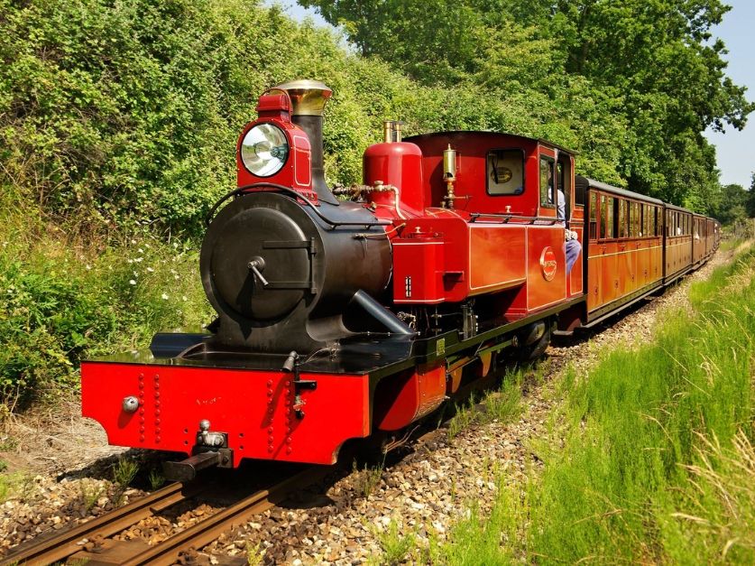 001 bure valley railway